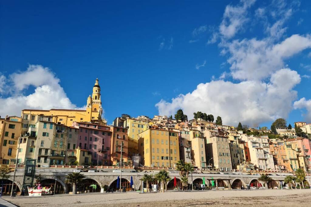 3 Pieces Vue Bord De Hyper Centre Appartement Menton