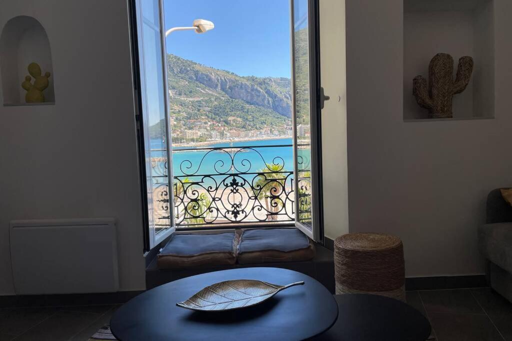 3 Pieces Vue Bord De Hyper Centre Appartement *